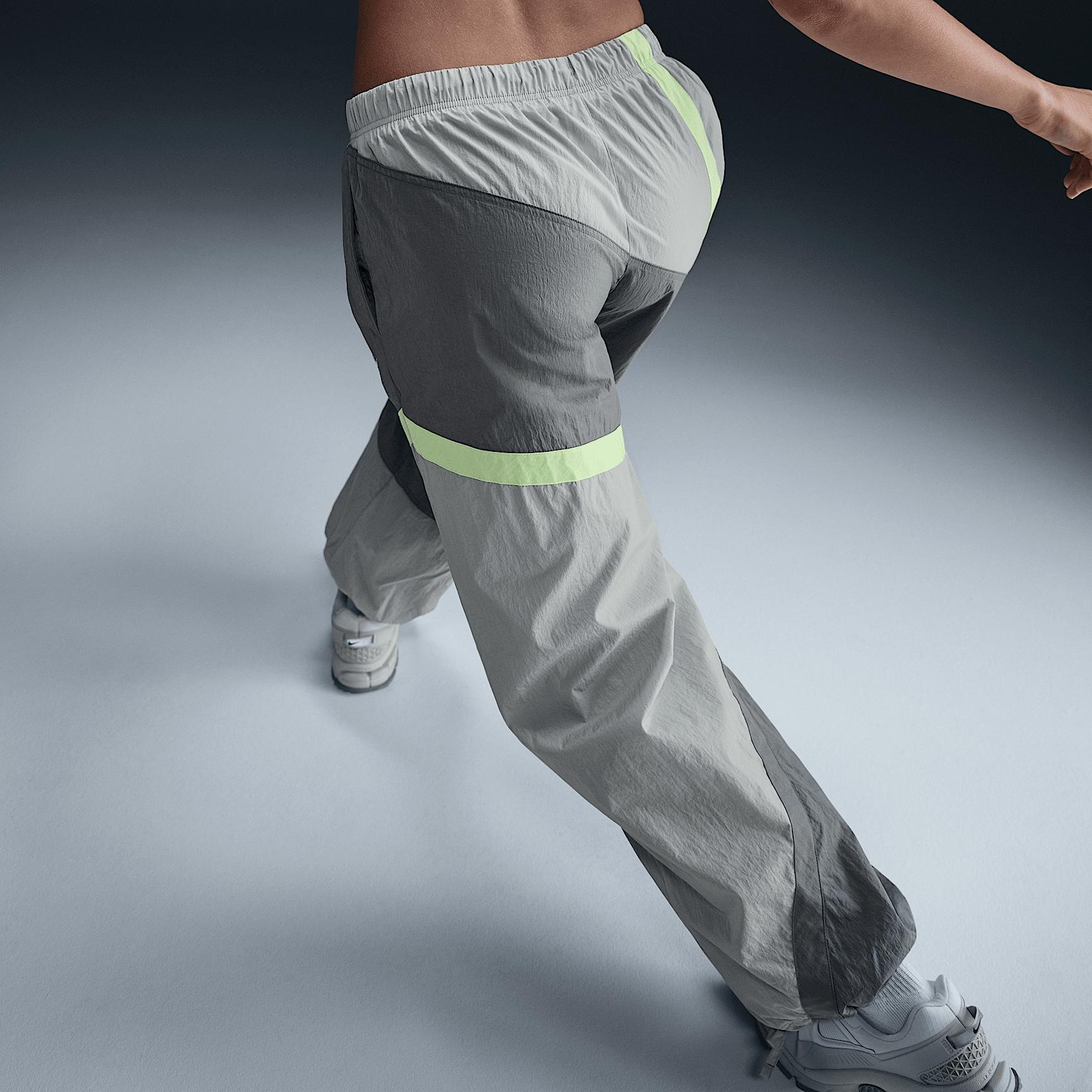 Nike Sportswear Women's Mid-Rise Loose Woven Open-Hem Pants Product Image