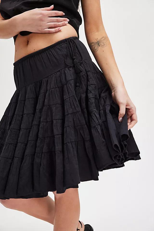 Many Layers Solid Midi Skirt Product Image