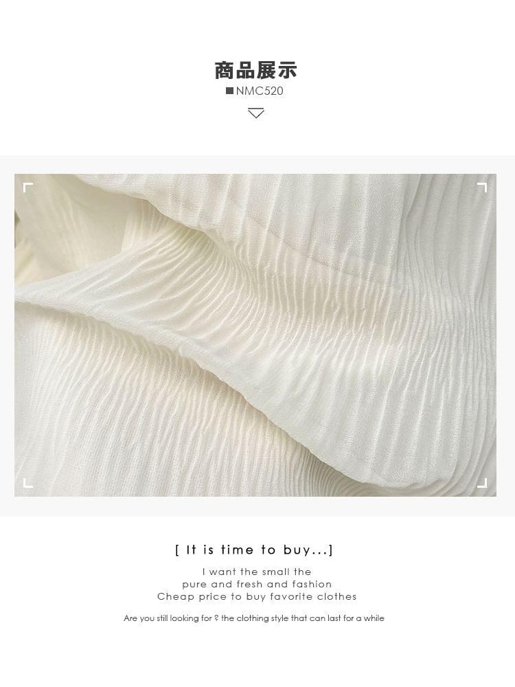 Fleece-Lined Smocked-Neck Loose Chiffon Blouse Product Image