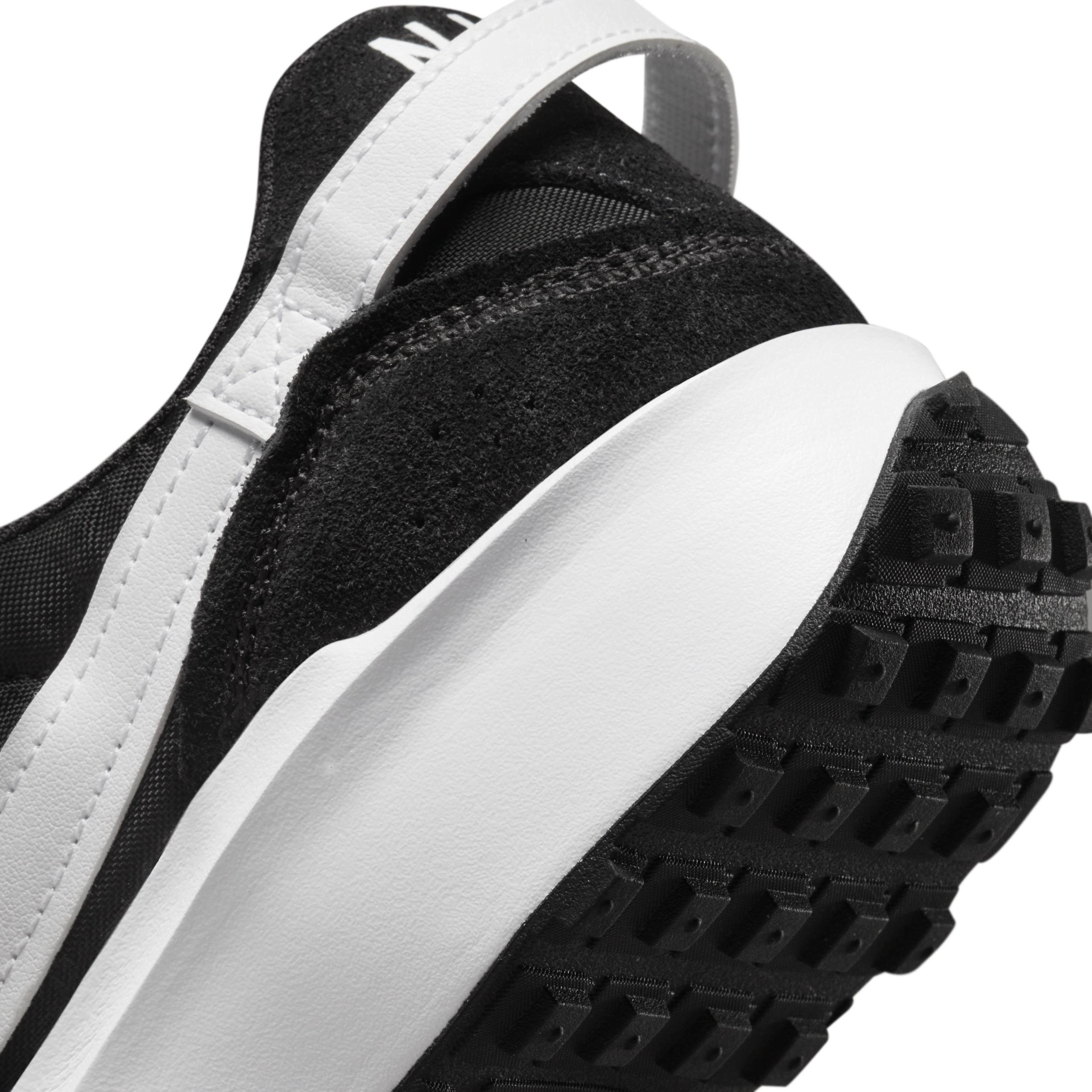 Nike Women's Waffle Debut Shoes Product Image