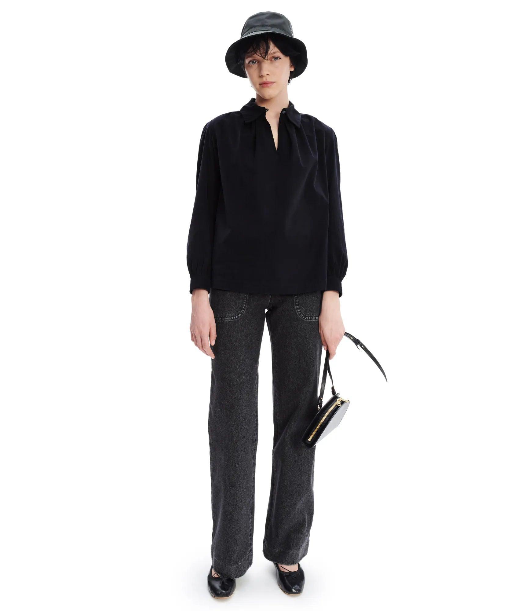 Demi-Lune clutch Product Image