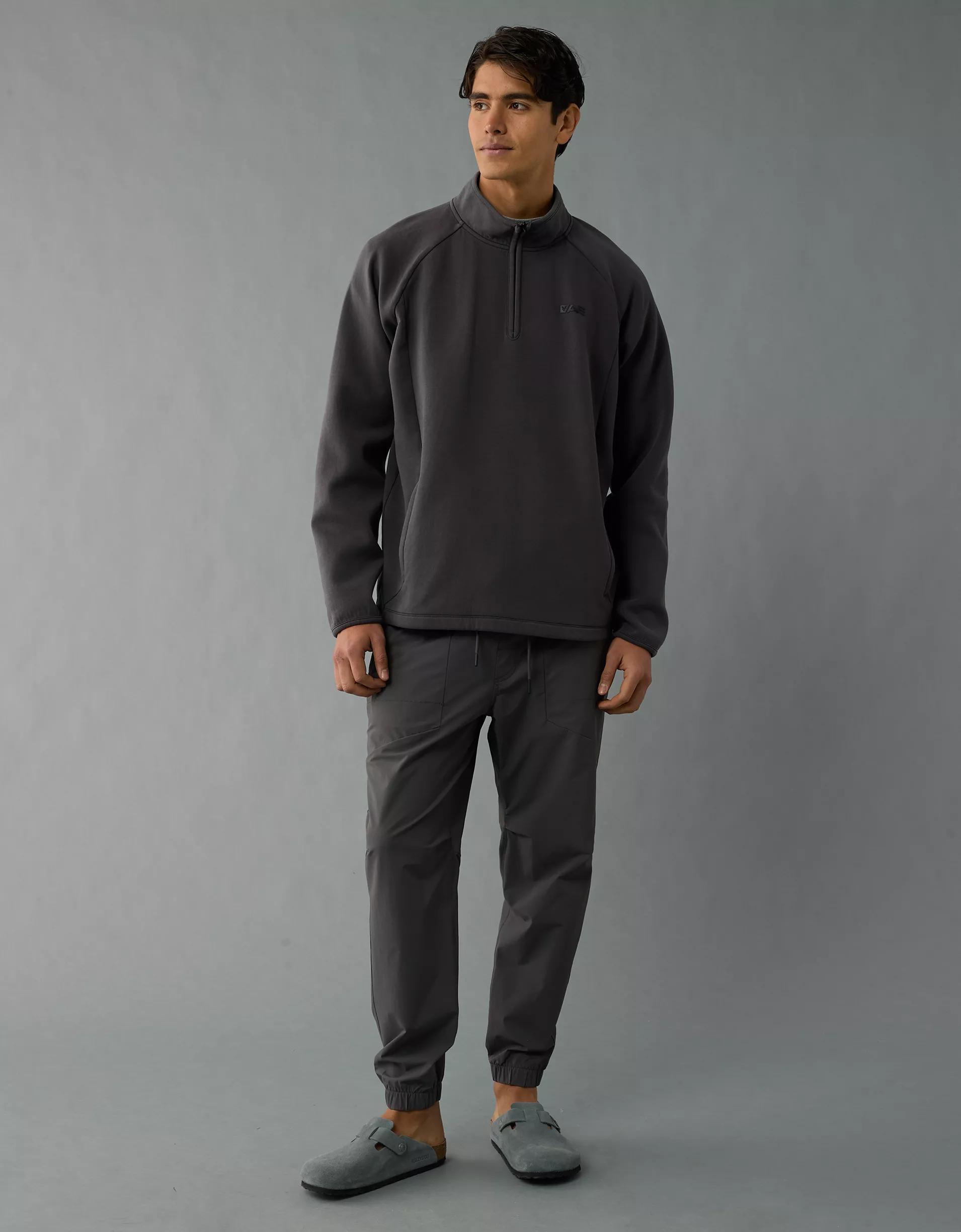 AE 24/7 Tech Fleece Quarter-Zip Sweatshirt Product Image