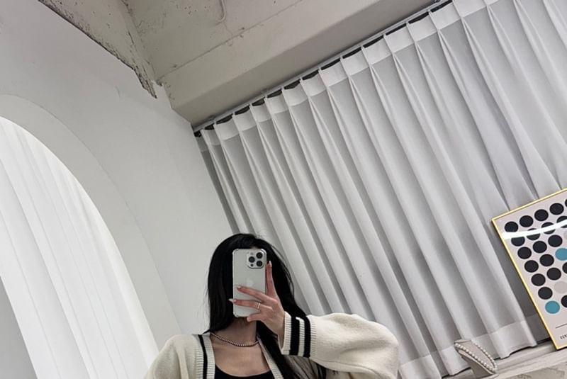 Set: V-Neck Contrast Trim Zip-Up Cardigan + High Waist Knit Shorts Product Image