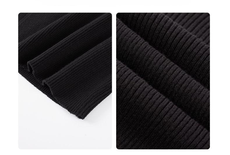 Long-Sleeve Crew Neck Plain Slit Ribbed Knit Top Product Image
