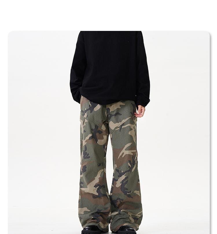 Mid Rise Camouflage Wide Leg Cargo Pants Product Image