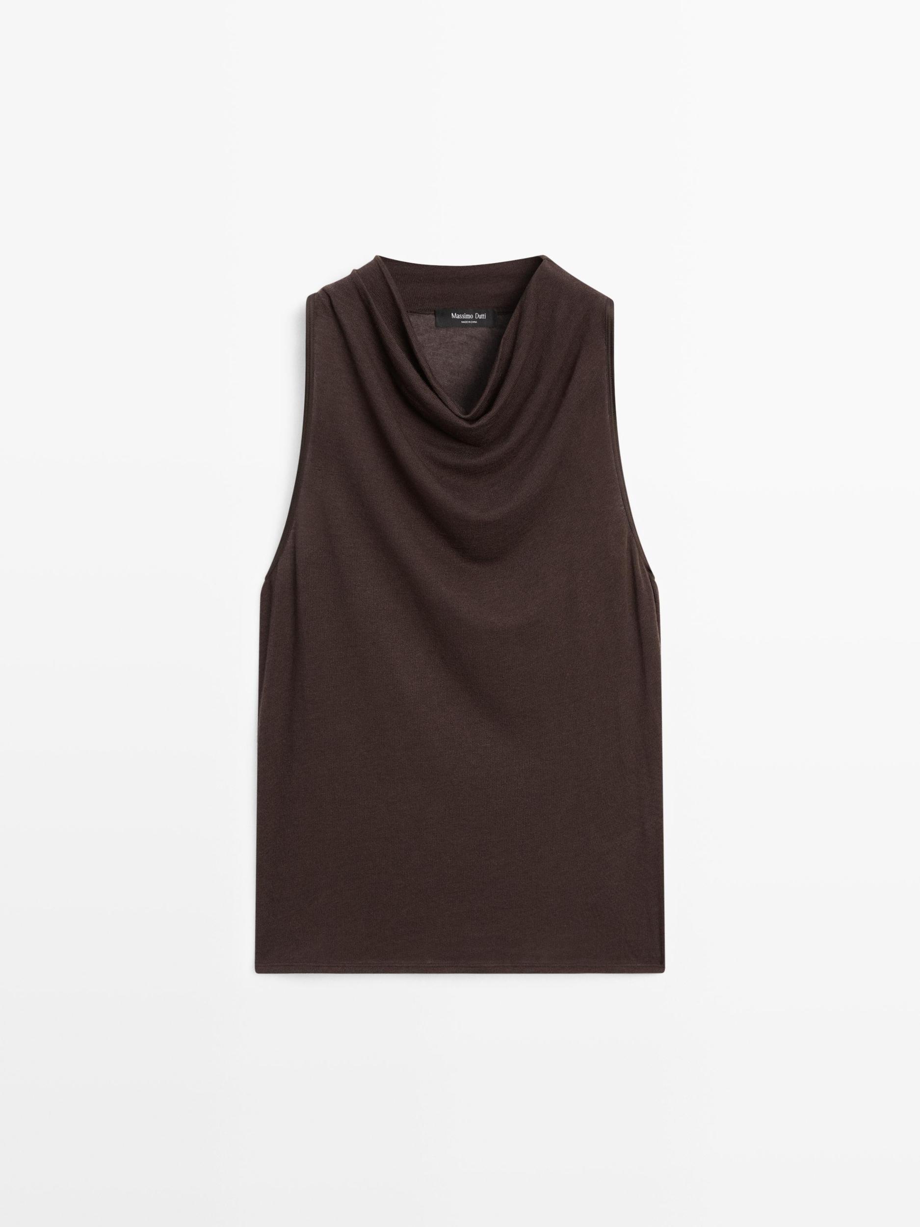 Sleeveless top with draped neckline Product Image
