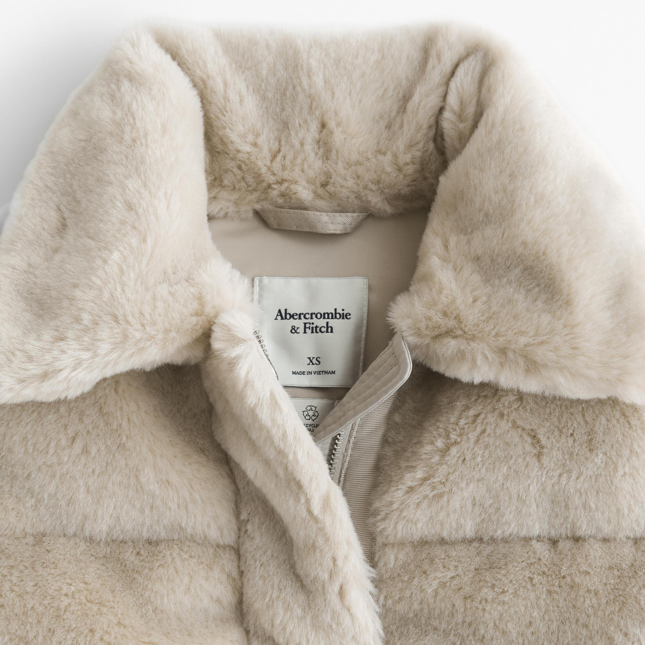 Cropped Velvet Puffer Coat Product Image