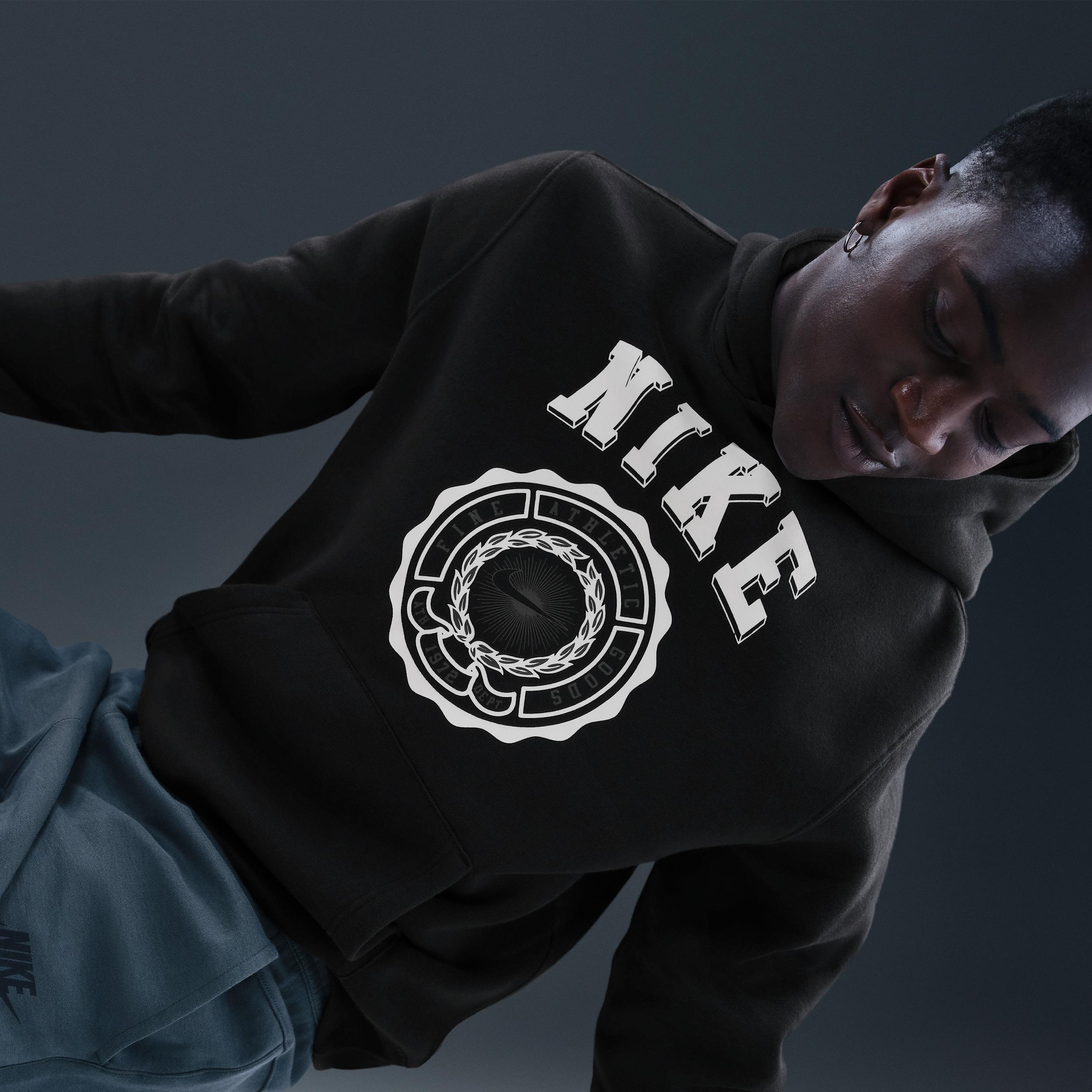 Nike Club Men's Pull-Over Fleece Hoodie Product Image