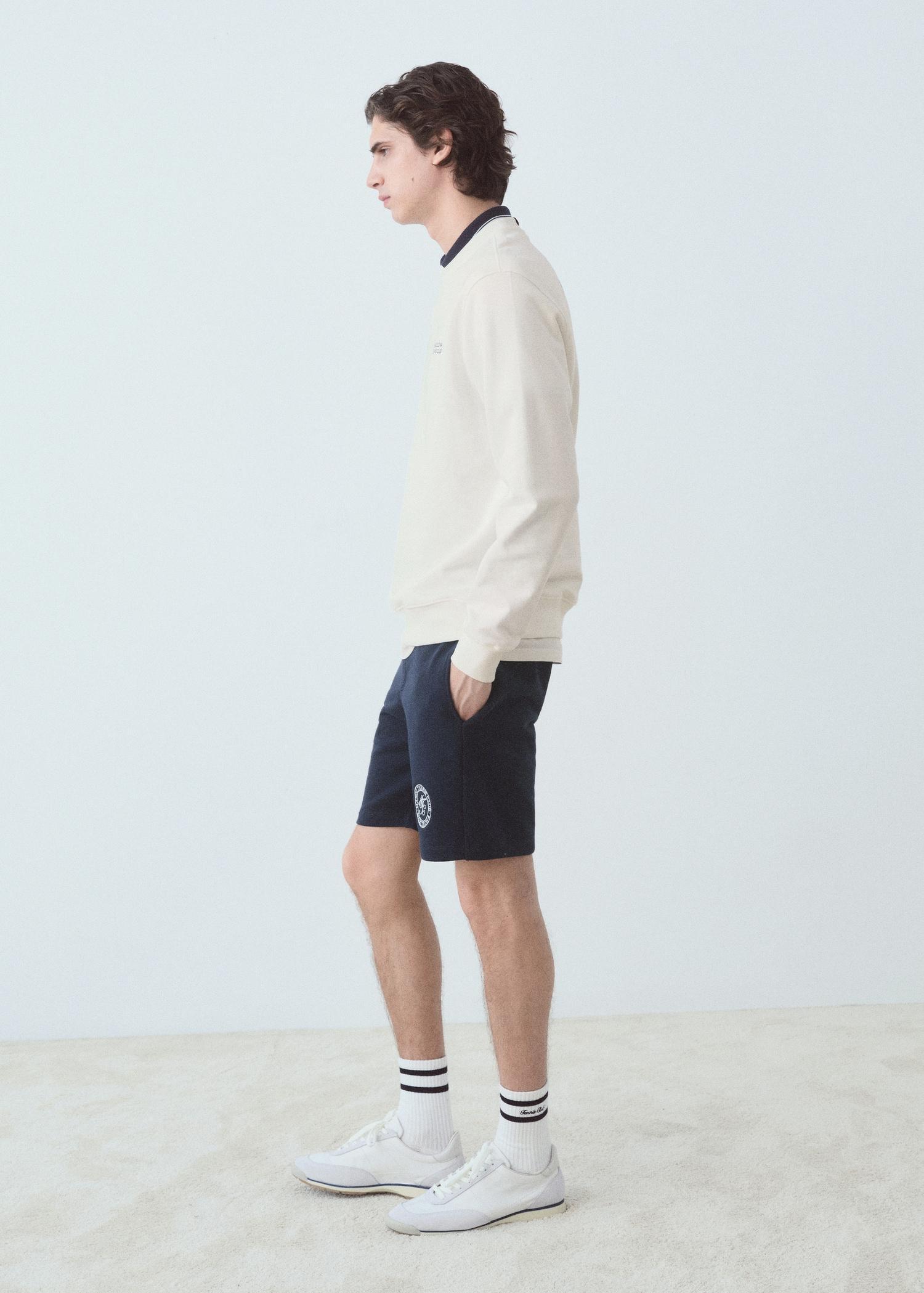 Cotton sweatshirt with printed text - Men | MANGO USA Product Image