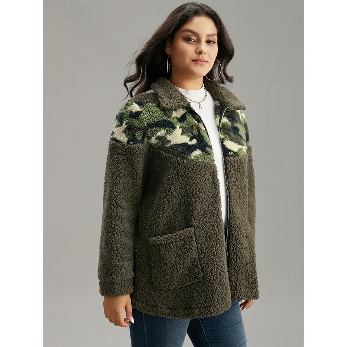 Plus Size Camo Patchwork Zipper Pocket Teddy Jacket Women ArmyGreen Contrast Pocket Dailywear Jackets BloomChic 28/5X Product Image