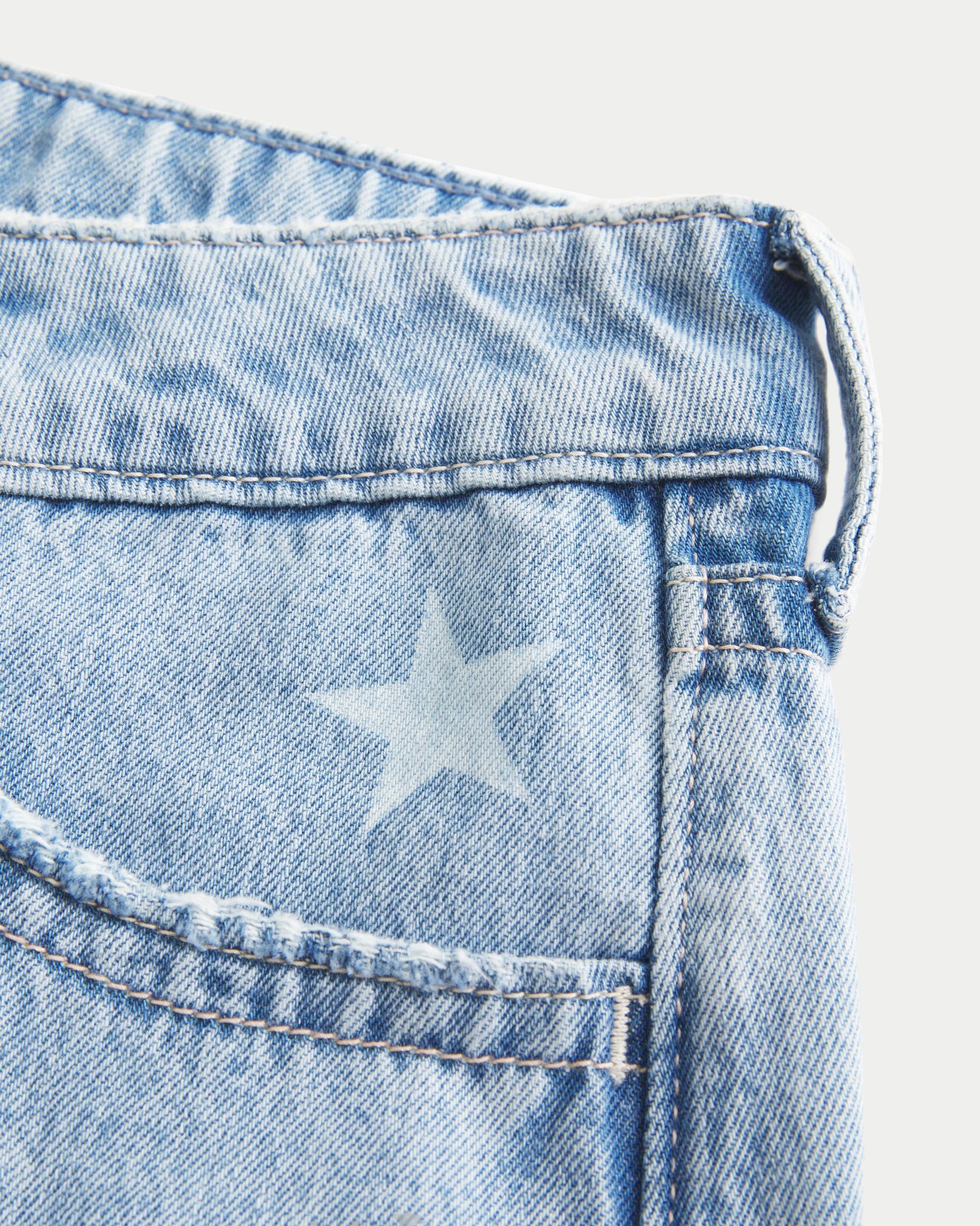 Low-Rise Medium Wash Super Baggy Jeans Product Image