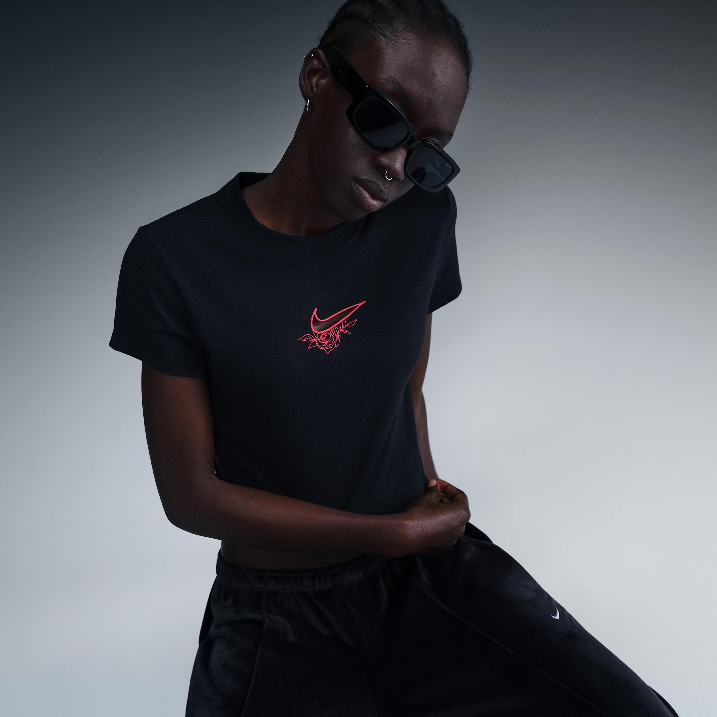 Nike Sportswear Chill Knit Women's Slim Cropped T-Shirt Product Image