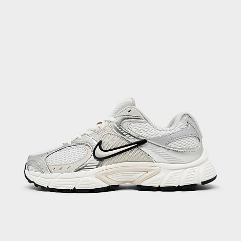 Nike Womens V5 RNR Casual Shoes in Summit White/Sail/Black Product Image