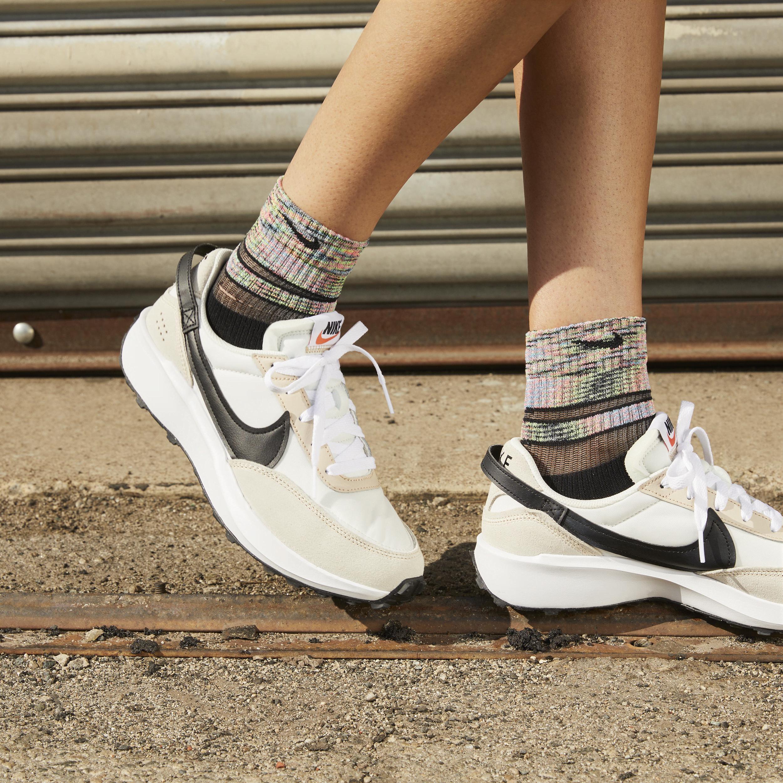 Nike Waffle Debut Womens Shoes Product Image