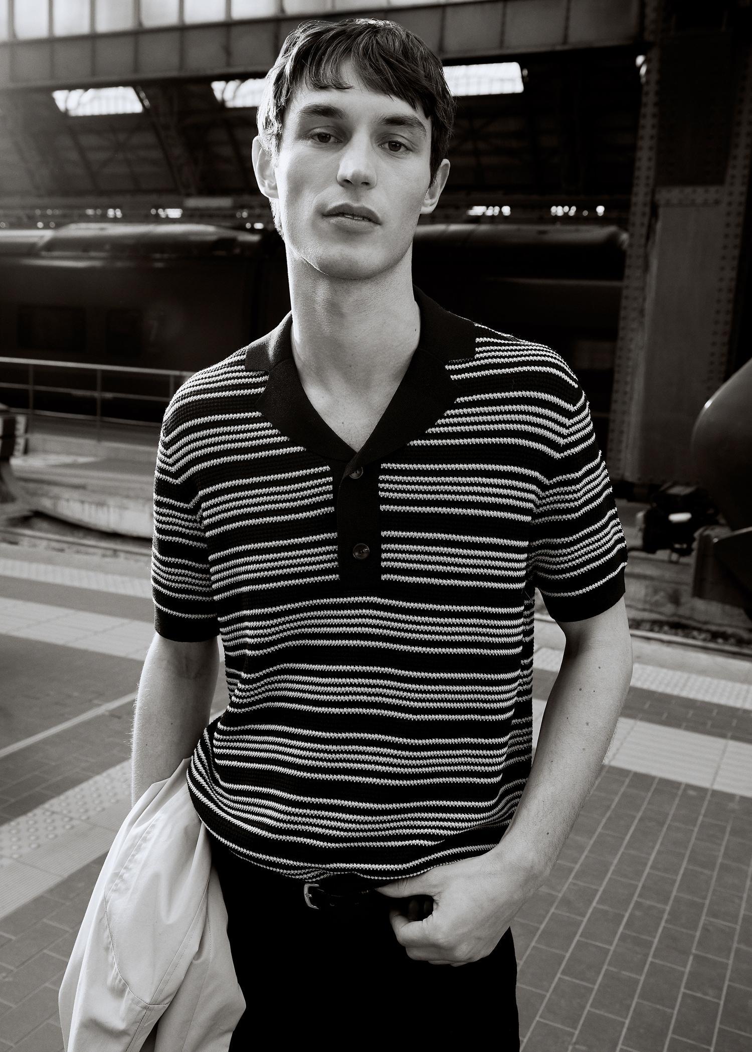 Striped braided-knit polo shirt - Men | MANGO USA Product Image