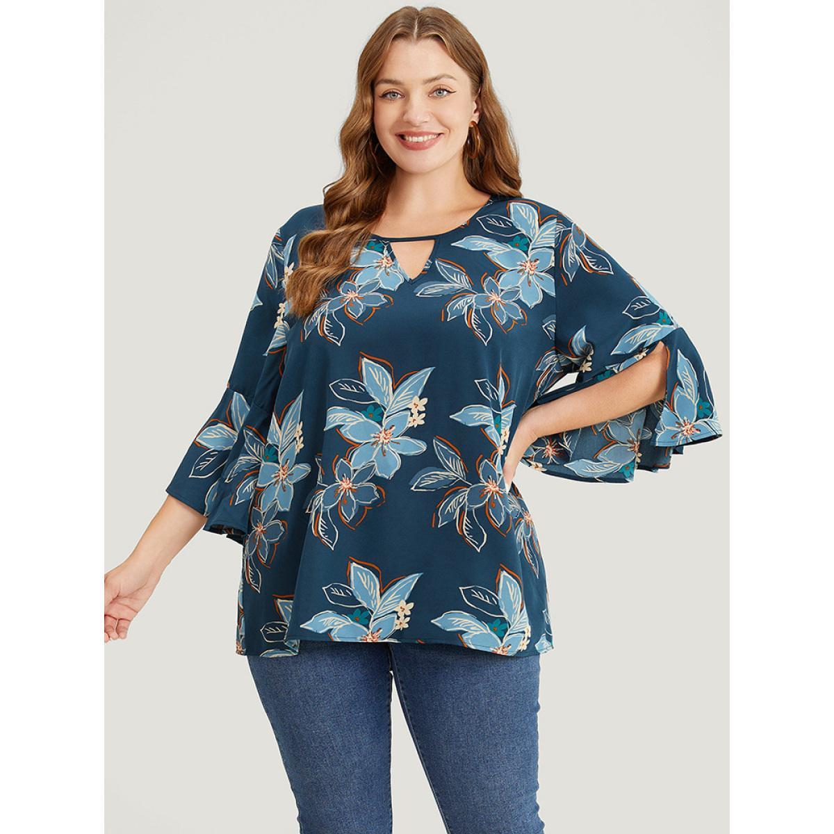 Plus Size Aegean Floral Print Keyhole Neck Split Bell Sleeve Blouse Women Elegant Elbow-length sleeve Round Neck Dailywear Blouses BloomChic 10/M Product Image