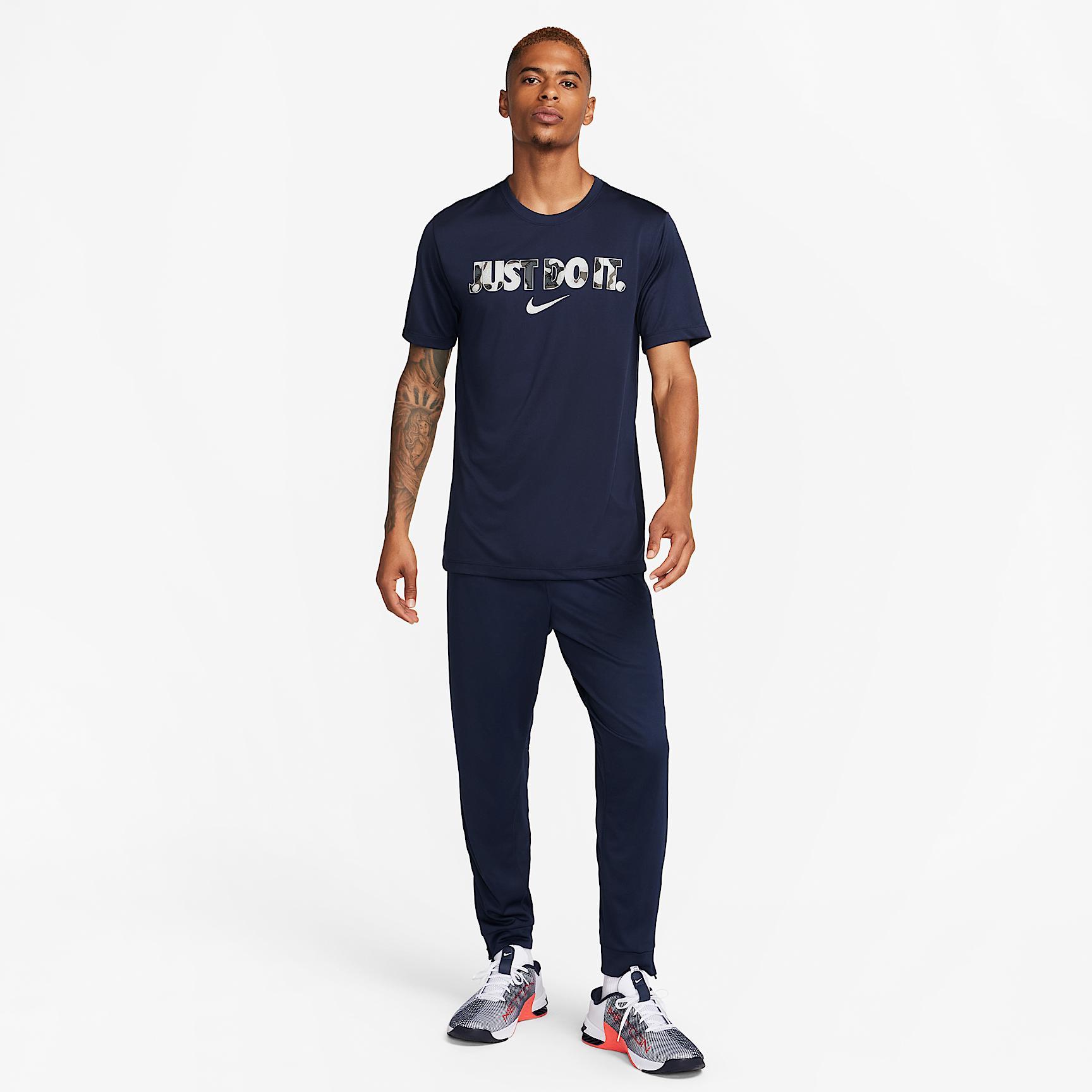 Nike Men's Totality Dri-FIT Tapered Versatile Pants Product Image