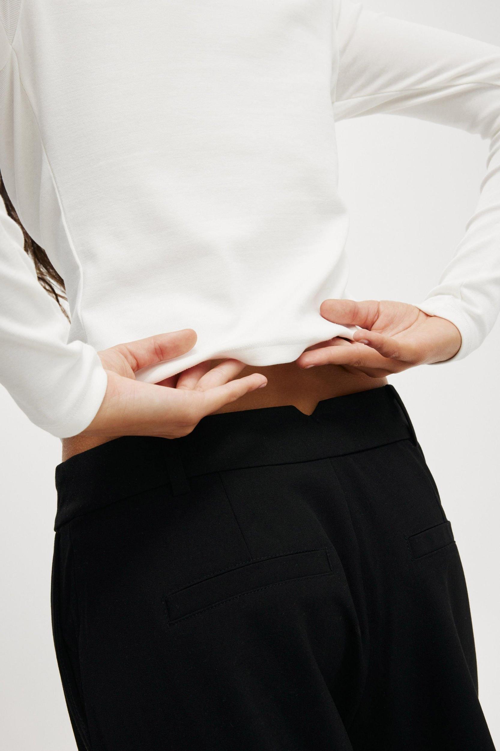 Luis Suiting Pant Product Image