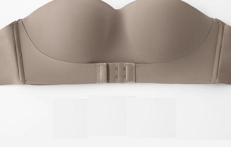 Plain Front Closure Wireless Bra Product Image