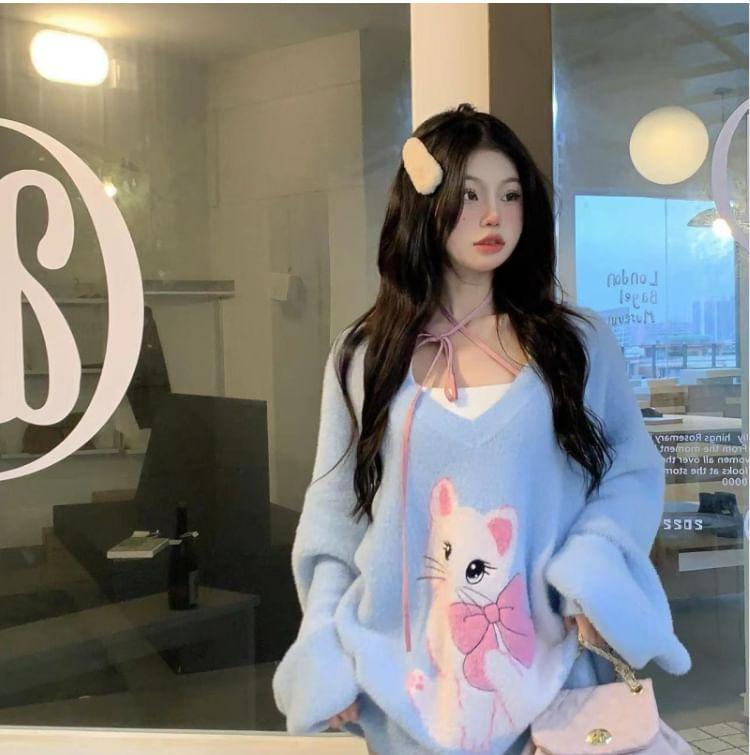 V-Neck Cat Print Oversized Sweater Product Image