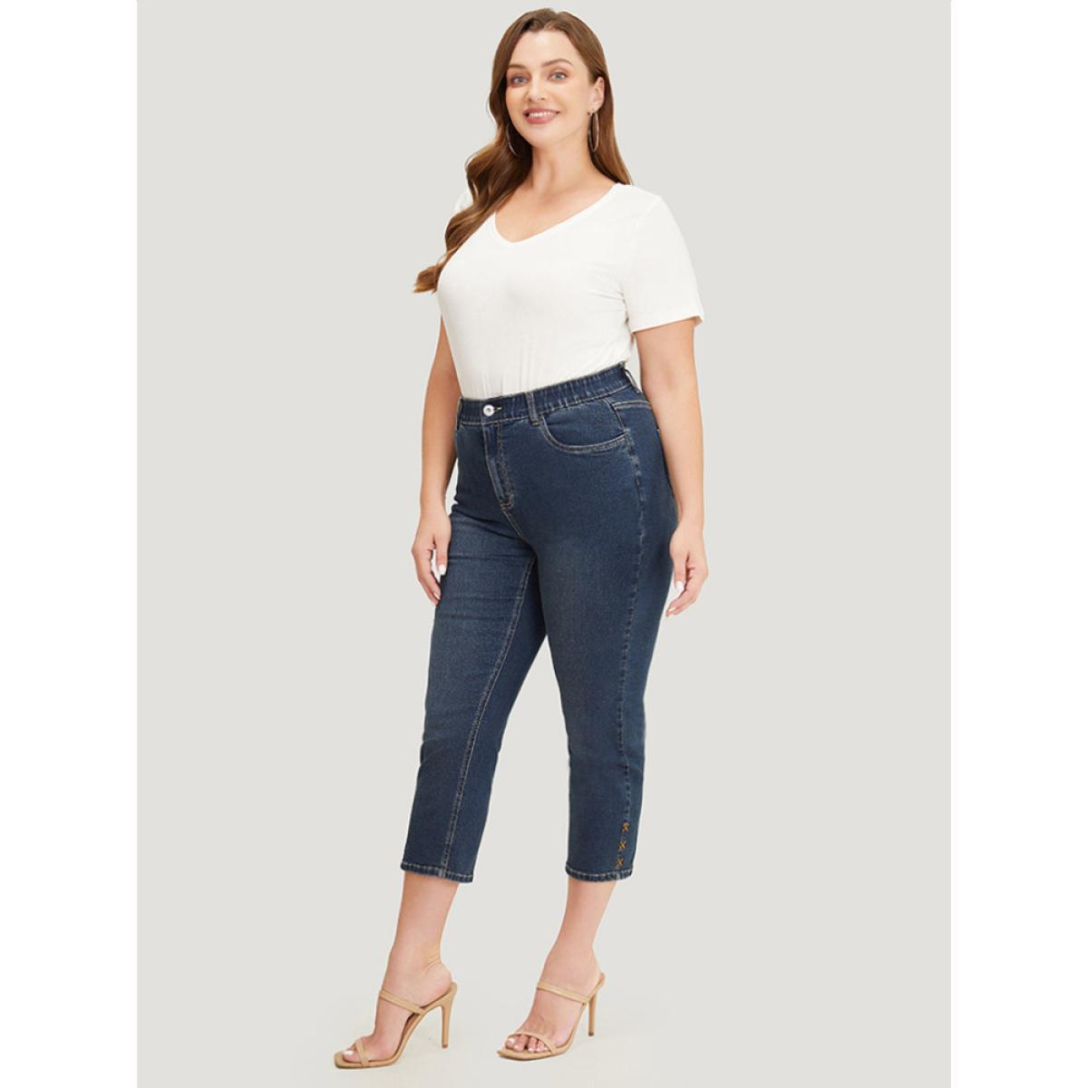 Plus Size Very Stretchy High Rise Dark Wash Beaded Detail Cropped Jeans Women Indigo Casual Plain High stretch Pocket Jeans BloomChic 28/5X Product Image