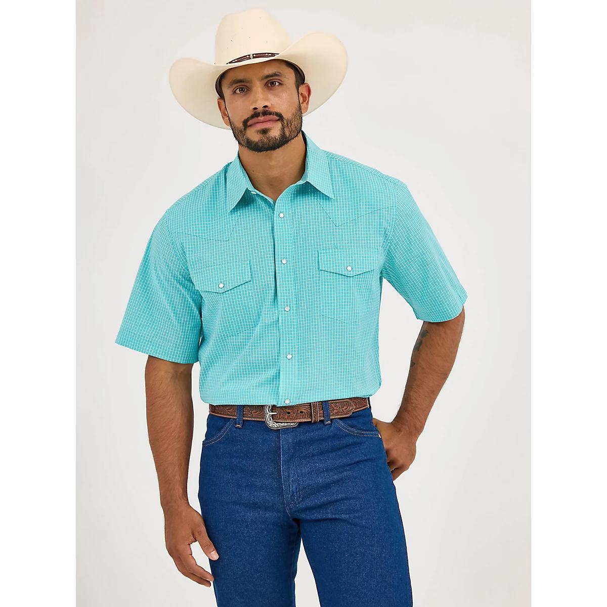 Men's Wrinkle Resist Short Sleeve Western Snap Plaid Shirt | Men's SHIRTS | Wrangler® Product Image