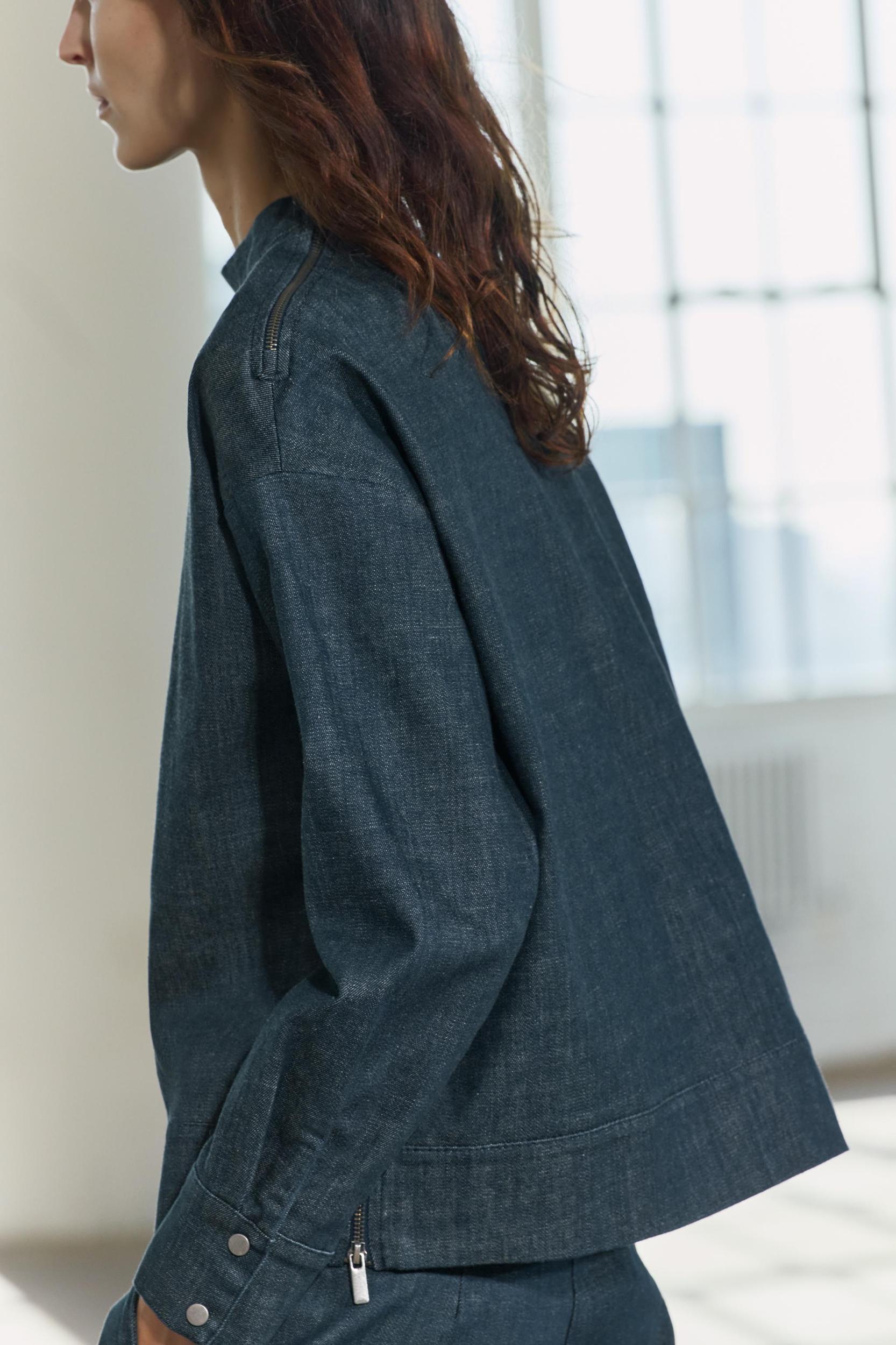 DENIM TOP ZW COLLECTION Product Image