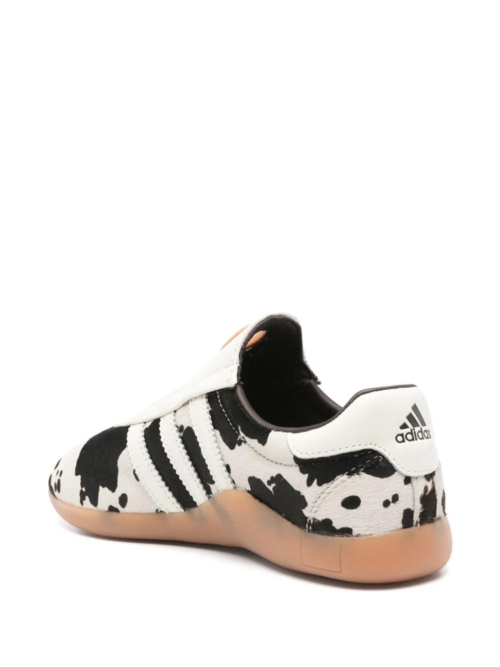 Taekwondo Mei sneakers Product Image