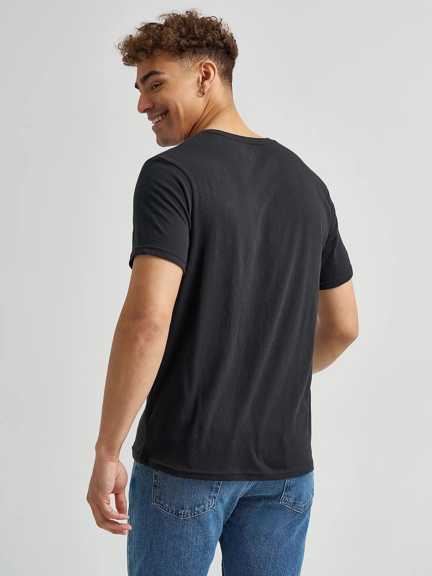 Men's Stampede Graphic T-Shirt | Men's SHIRTS | Wrangler® Product Image