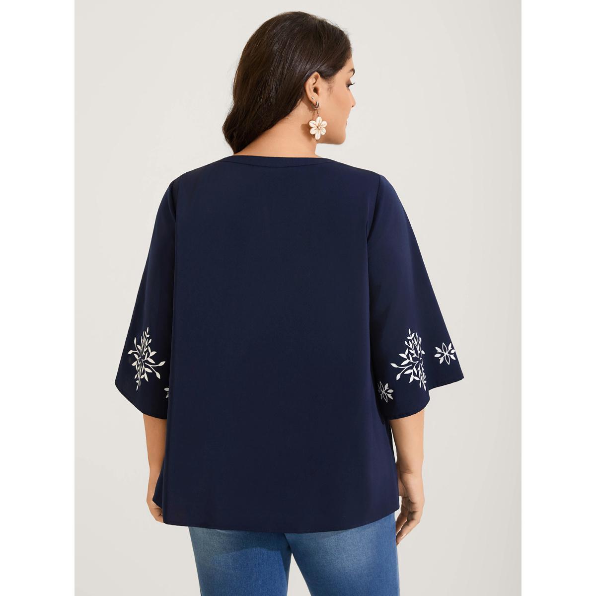 Plus Size DarkBlue Floral Print Button Detail Solid Blouse Women Elbow-length sleeve Flat collar with V-notch Vacation Blouses BloomChic 28/5X Product Image