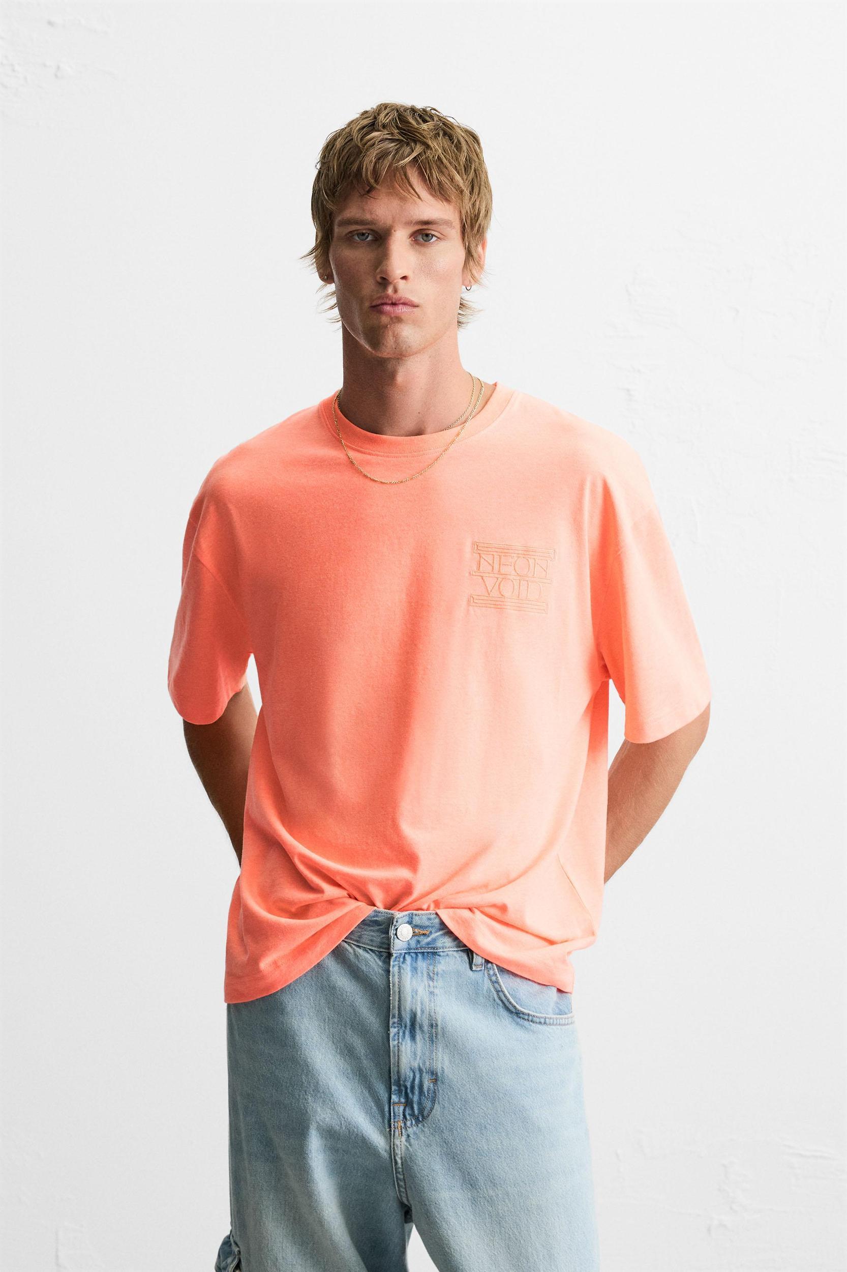 EMBROIDERED TEXT T-SHIRT Product Image