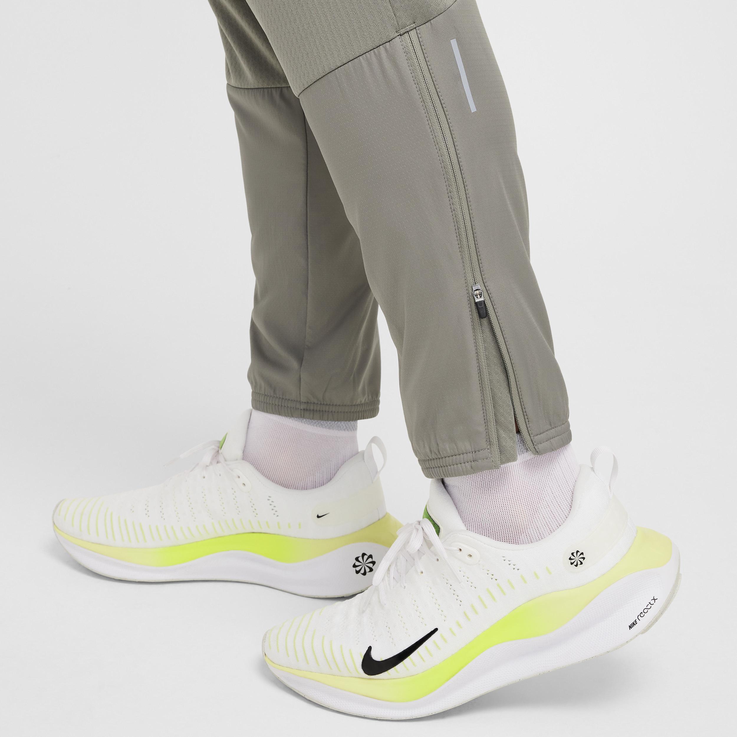 Nike Mens Sphere Challenger Therma-FIT Water-Repellent Running Pants Product Image