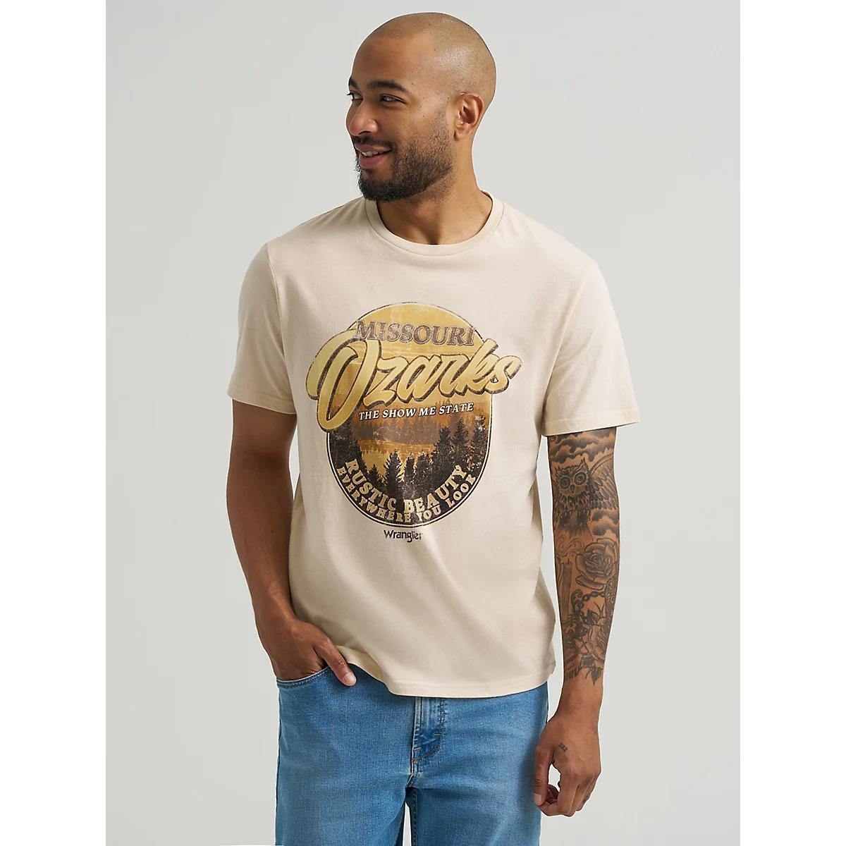 Men's Ozarks Graphic T-Shirt | Men's SHIRTS | Wrangler® Product Image