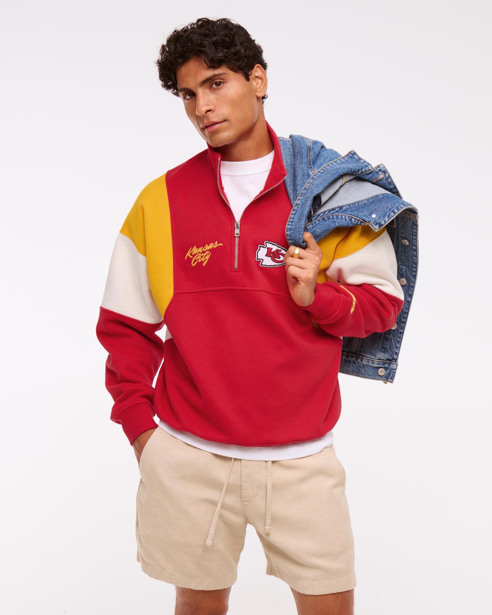 Dallas Cowboys Half-Zip Sweatshirt Product Image