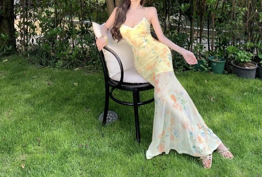 Spaghetti Strap V-Neck Floral Print Maxi Dress Product Image