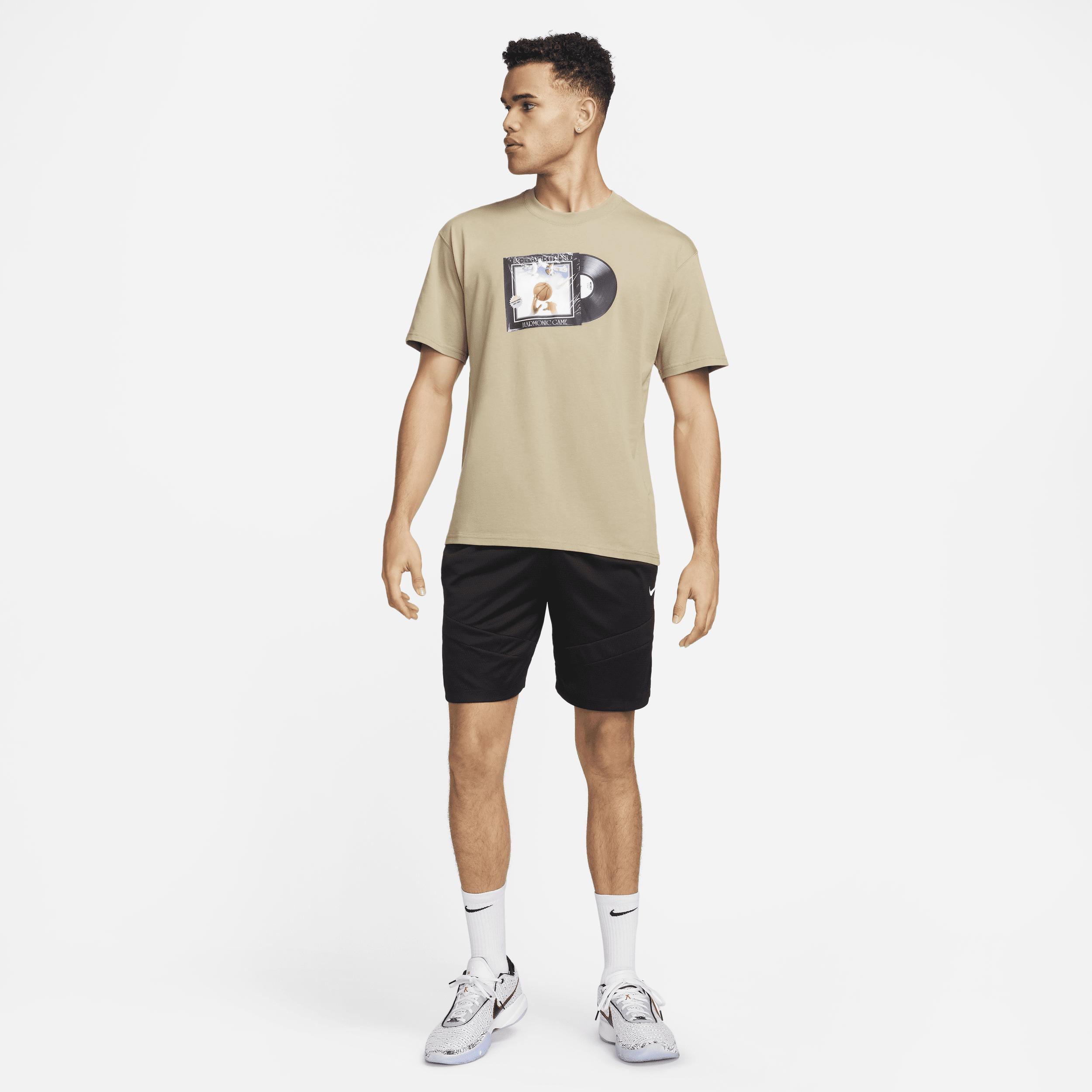 Nike Men's Max90 Basketball T-Shirt Product Image