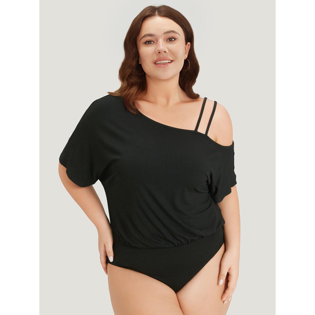 Plus Size Plain One Shoulder Batwing Sleeve Cami Bodysuit Women Black Plain One-shoulder Bodysuits BloomChic 26/4X Product Image