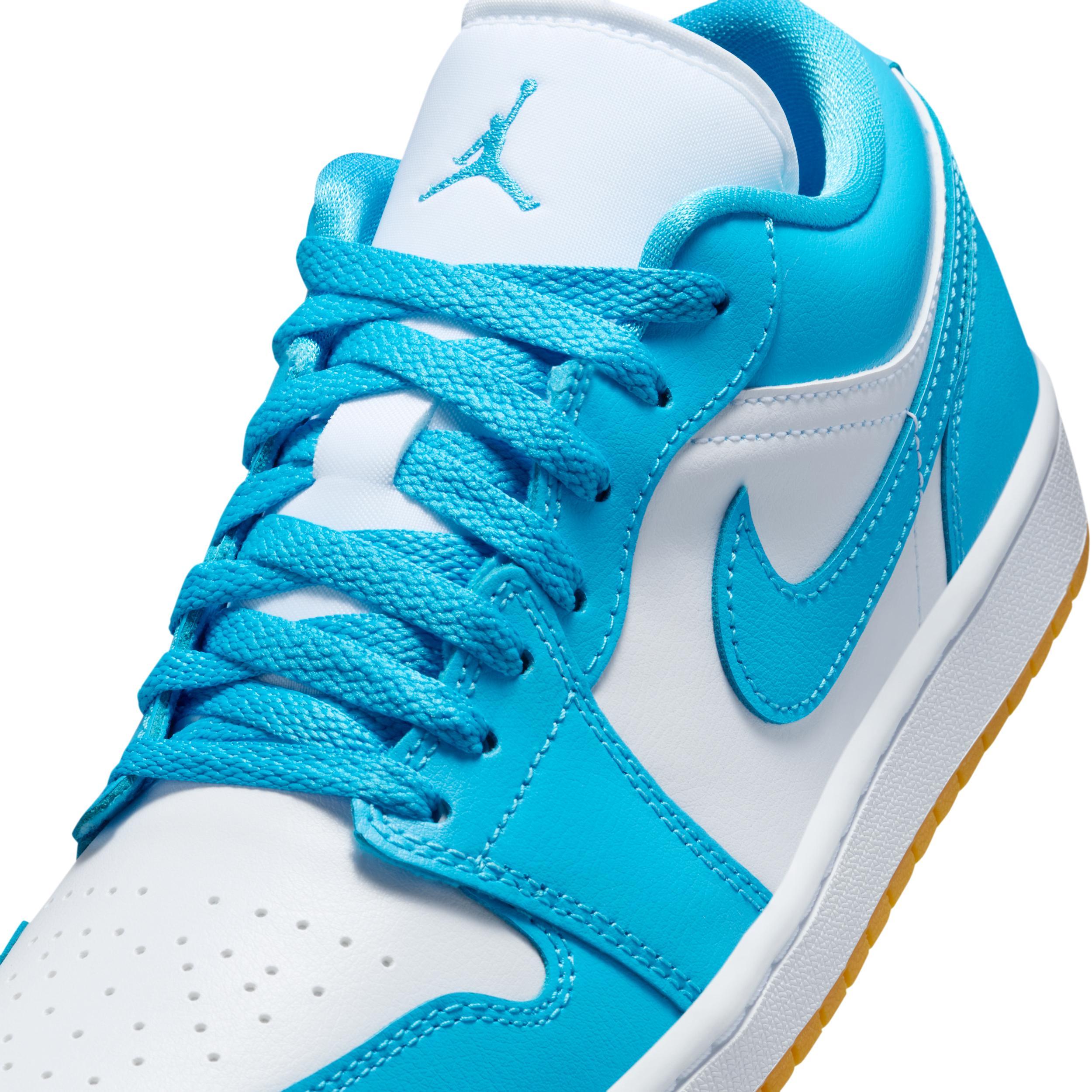 Womens Air Jordan 1 Low Shoes Product Image