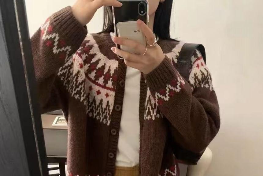 Round Neck Patterned Cropped Cardigan Product Image