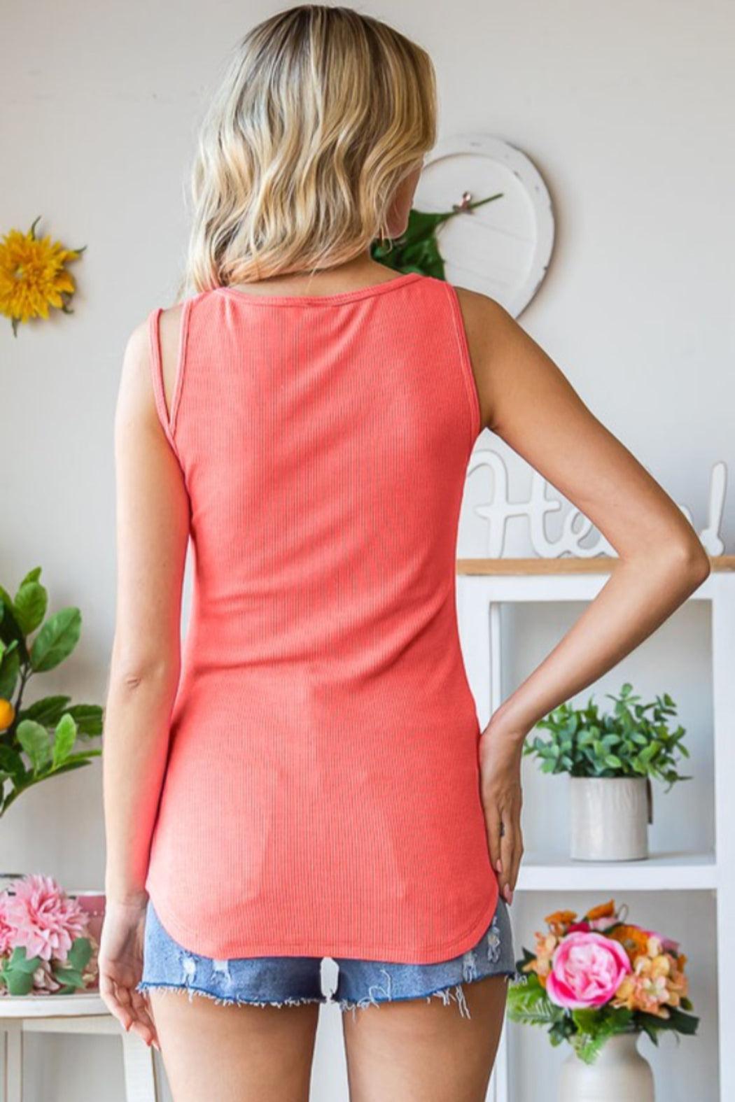 Solid Tank with Cutout Detail Product Image