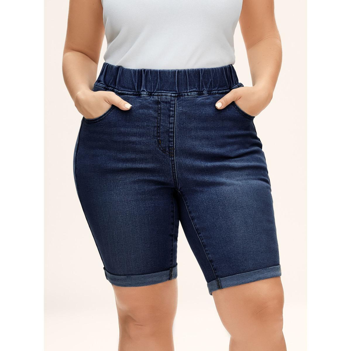 Plus Size Pull-On Stretchy Waist Denim Shorts Women Darkindigo Medium stretch Everyday-Casual Slanted pocket Denim Shorts BloomChic 14/1X Product Image