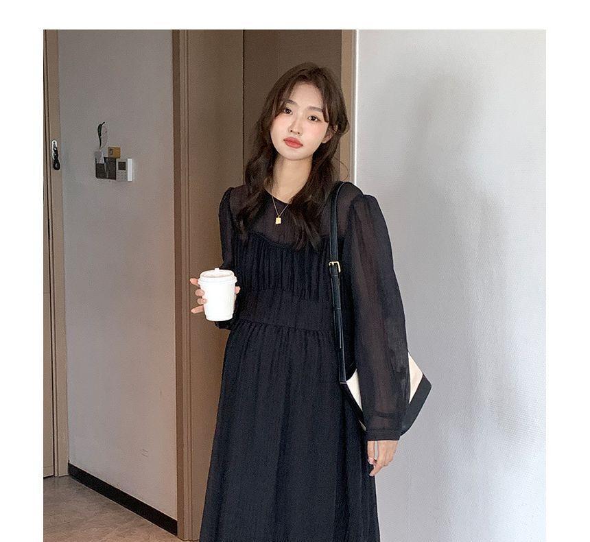 Maternity  Long-Sleeve Plain Maxi Dress Product Image