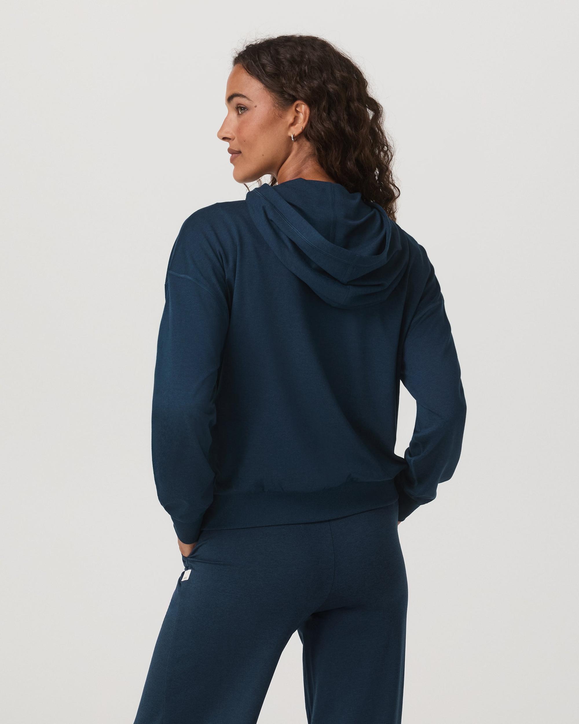 Halo Modern Pullover Hoodie Product Image