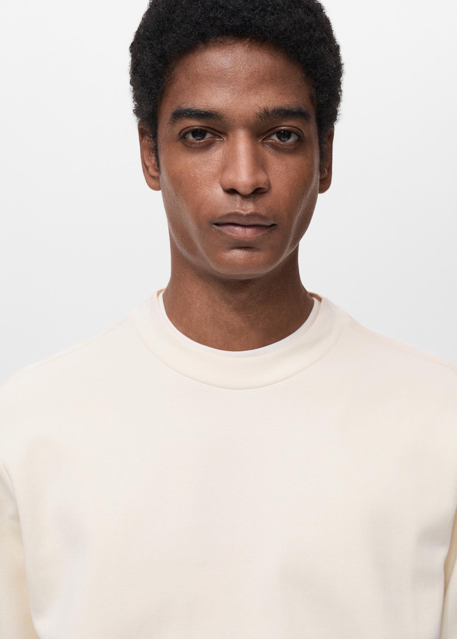 Regular-fit cotton sweatshirt - Men | MANGO USA Product Image