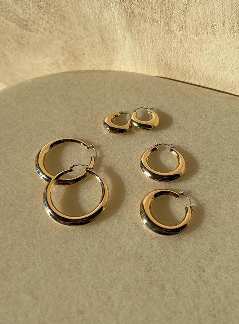 True Paradise Earring Set Gold Product Image