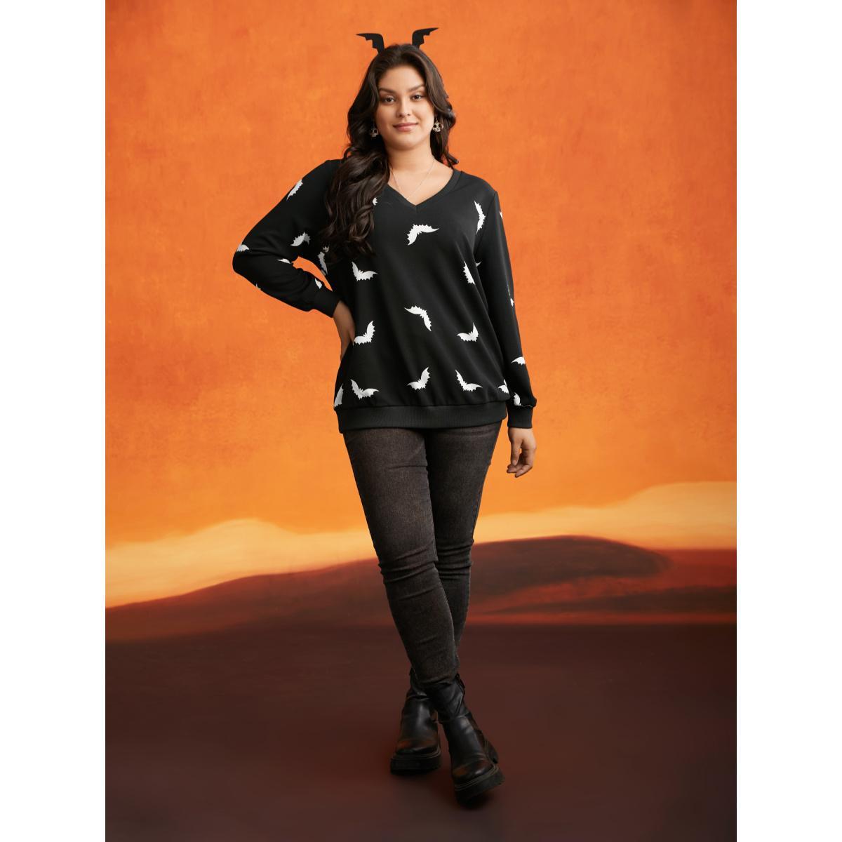 Plus Size Bat Print V-Neck Sweatshirt Women Black Casual Patchwork Loose V-neck Everyday Sweatshirts BloomChic 28/5X Product Image