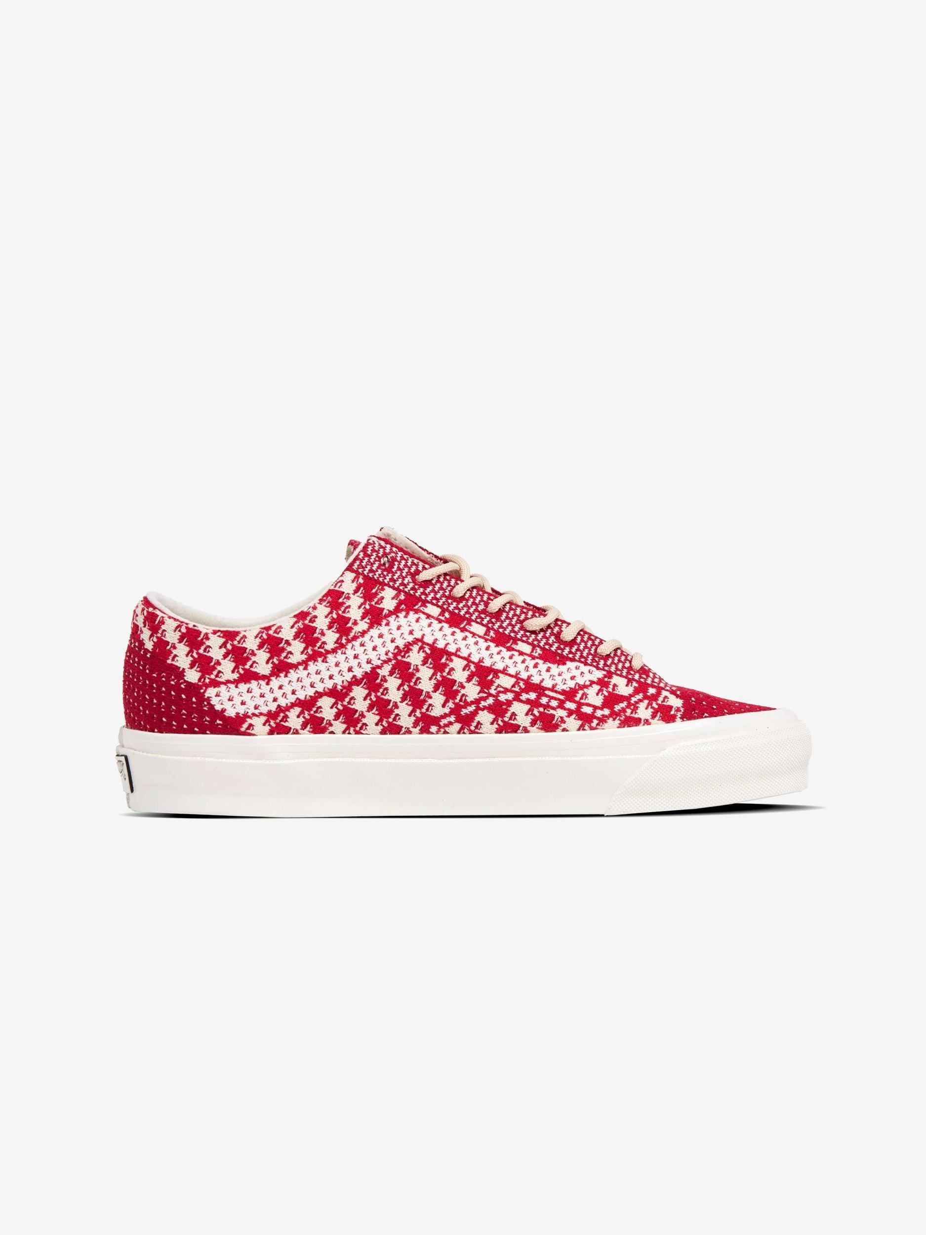 U LX Old Skool 36 EK (Chili Pepper/Dove) Product Image