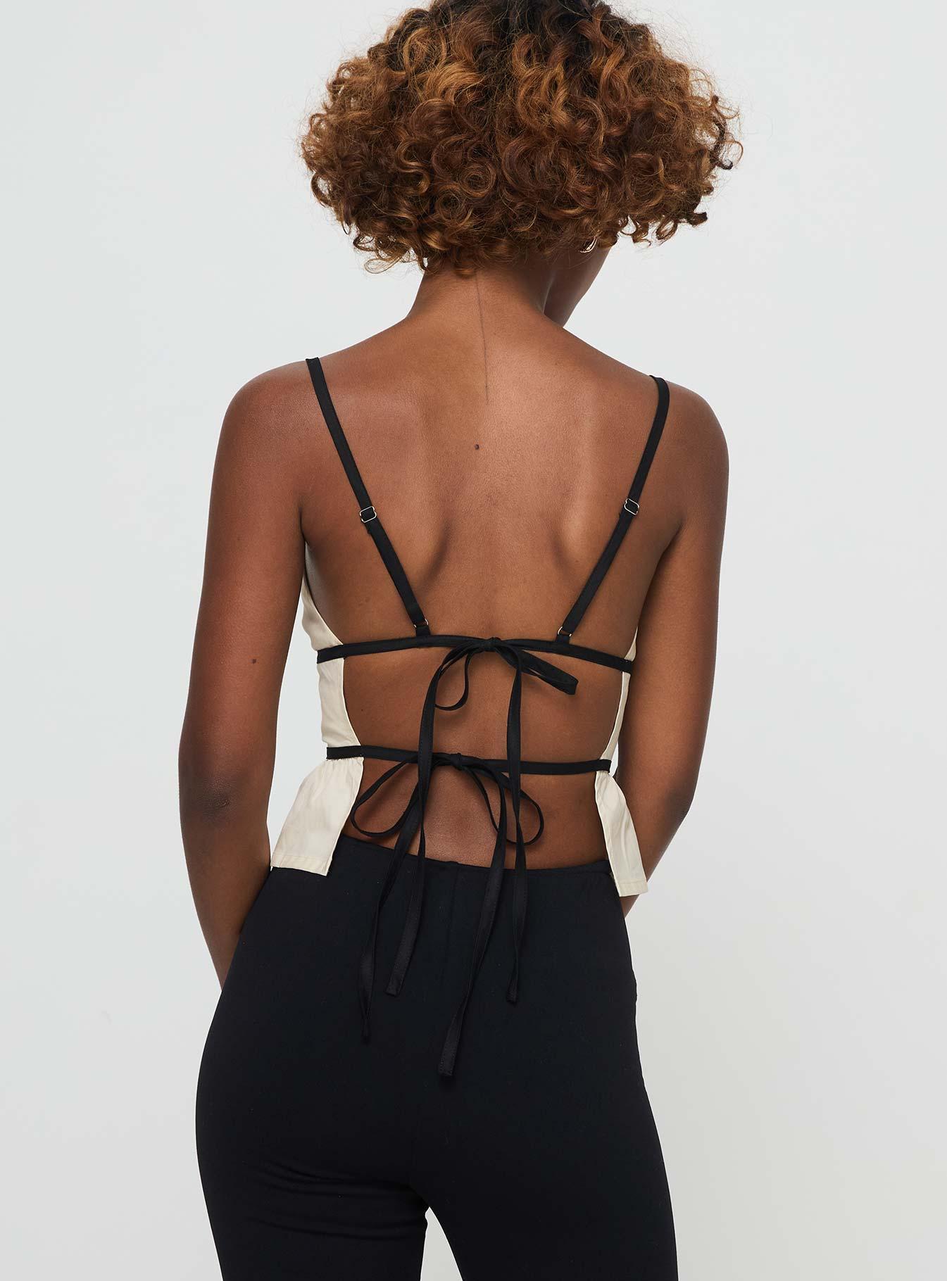 Daxon Top Cream / Black Product Image