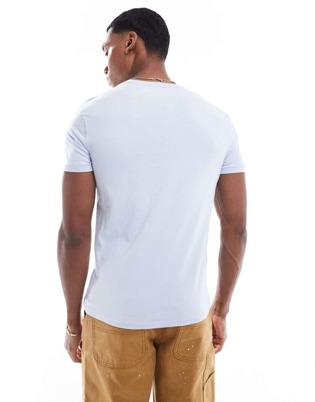 Polo Ralph Lauren icon logo T-shirt custom fit in light blue Product Image
