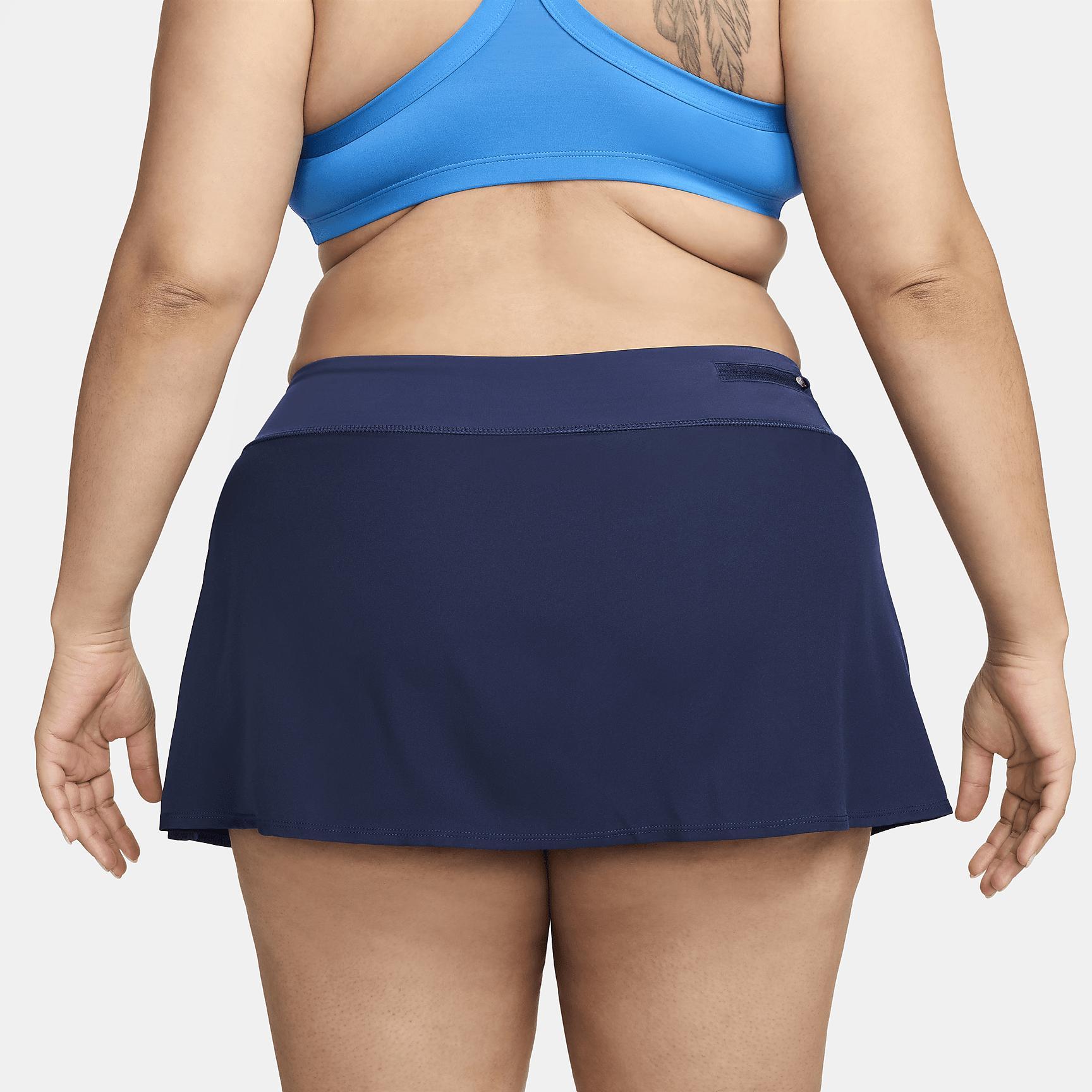 Nike Solid Element Women's Board Skirt (Plus Size) Product Image